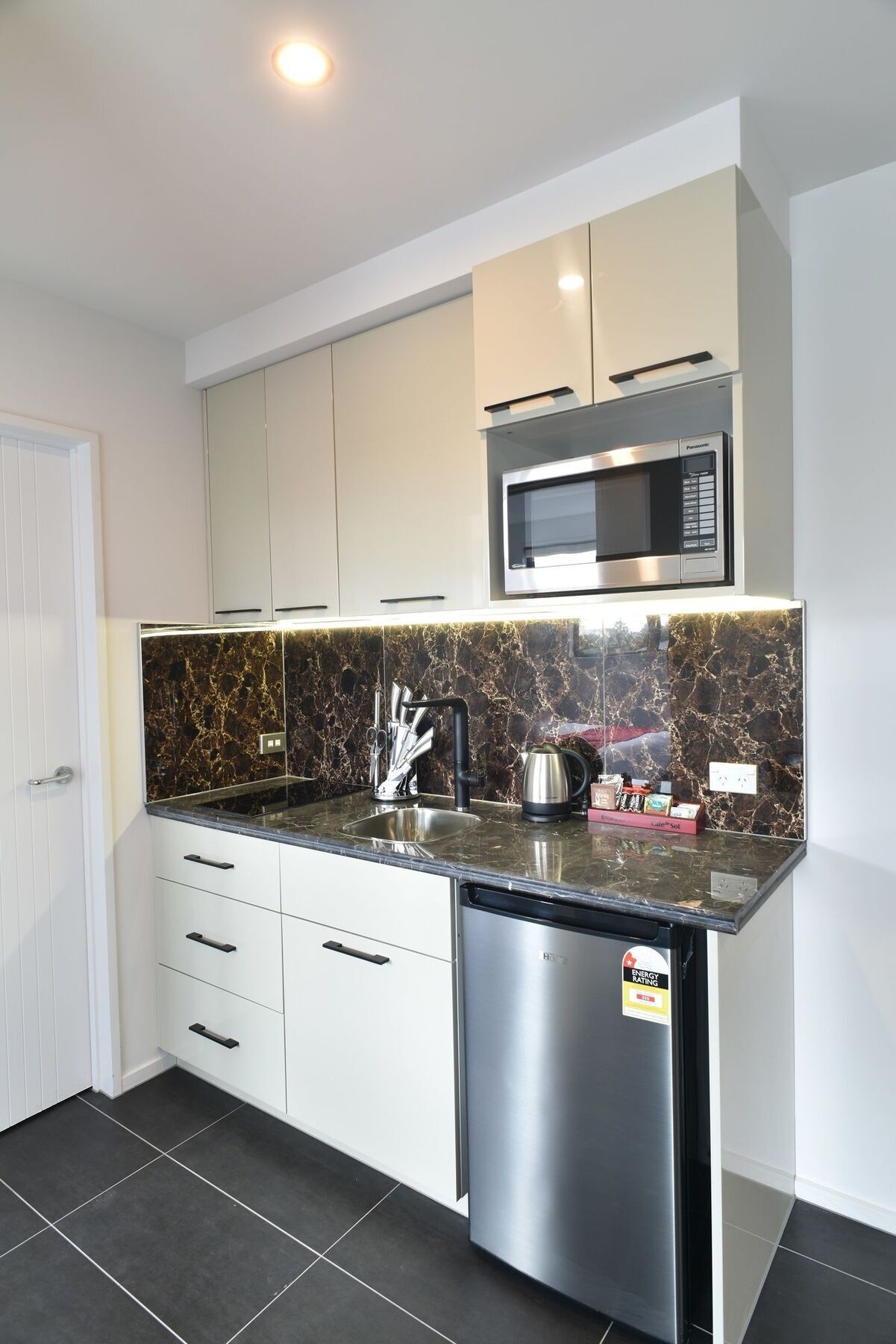 Bealey Plaza Motel Christchurch Exterior foto A modern kitchen